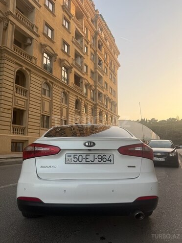 Kia Cerato 2013, 272,000 km - 1.6 l - Sumqayıt