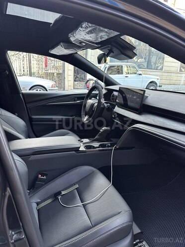 Toyota Camry 2024, 11,000 km - 2.0 l - Bakı