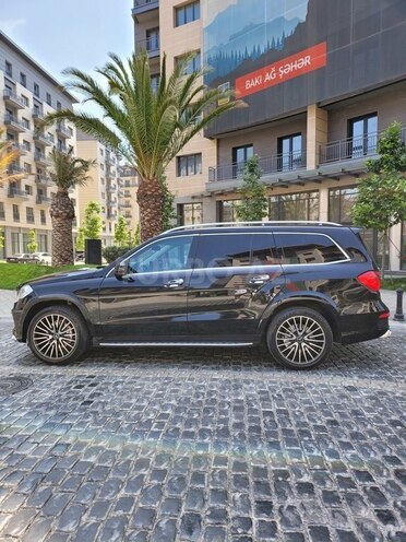Mercedes GL 450 4MATIC 2016, 145,000 km - 3.0 l - Bakı