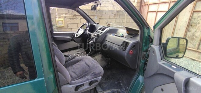 Mercedes Vito 2000, 250,000 km - 2.2 l - Bakı