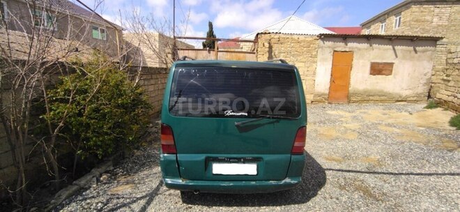 Mercedes Vito 2000, 250,000 km - 2.2 l - Bakı