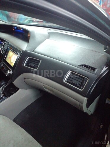 Honda Civic 2014, 270,000 km - 1.5 l - Sumqayıt