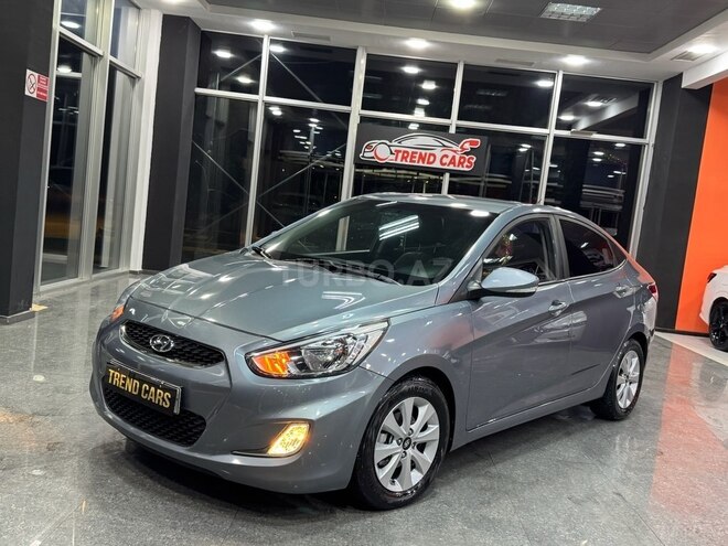 Hyundai Accent-1
