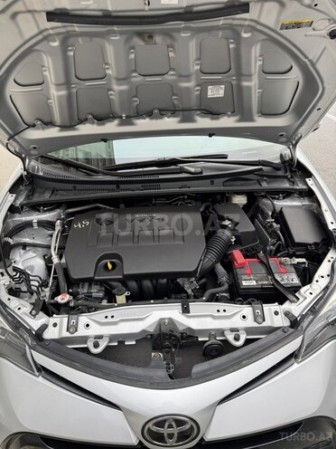 Toyota Corolla 2017, 88,200 km - 1.8 l - Bakı
