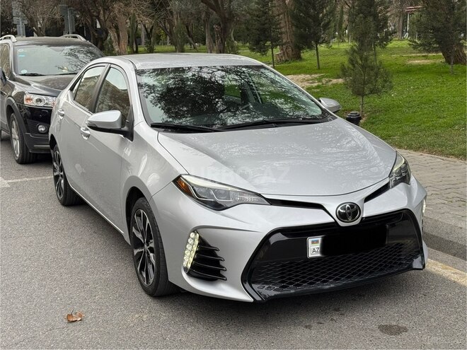 Toyota Corolla 2017, 88,200 km - 1.8 l - Bakı