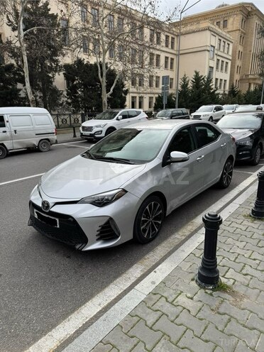 Toyota Corolla 2017, 88,200 km - 1.8 l - Bakı