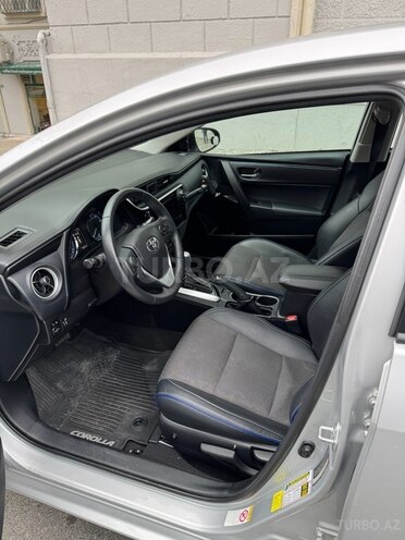 Toyota Corolla 2017, 88,200 km - 1.8 l - Bakı