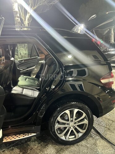 Mercedes ML 350 4MATIC 2011, 200,000 km - 3.5 л - Bakı