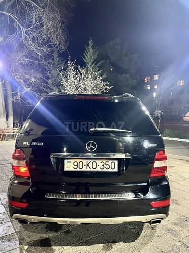 Mercedes ML 350 4MATIC 2011, 200,000 km - 3.5 л - Bakı