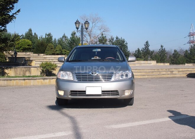 Toyota Corolla 2005, 209,118 km - 1.8 l - Qusar