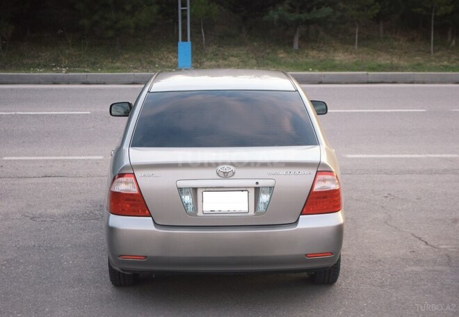 Toyota Corolla 2005, 209,118 km - 1.8 l - Qusar