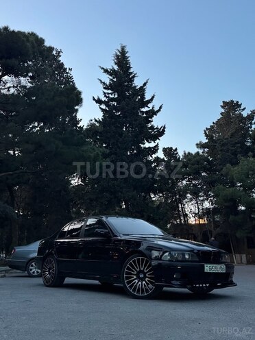 BMW 525 2001, 298,541 km - 2.5 l - Bakı