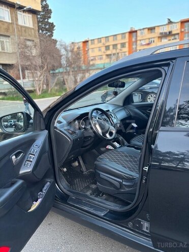 Hyundai ix35 2011, 168,000 km - 2.0 л - Bakı