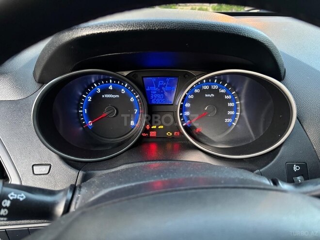 Hyundai ix35 2011, 168,000 km - 2.0 л - Bakı