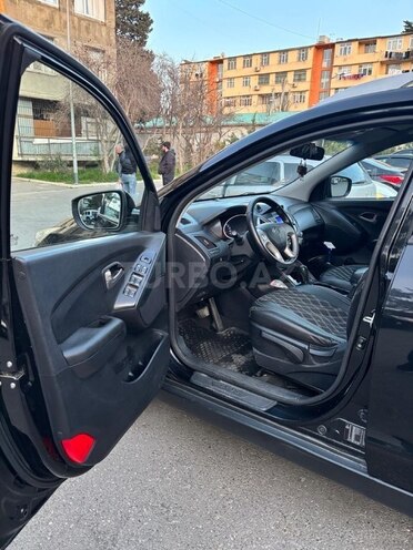 Hyundai ix35 2011, 168,000 km - 2.0 л - Bakı