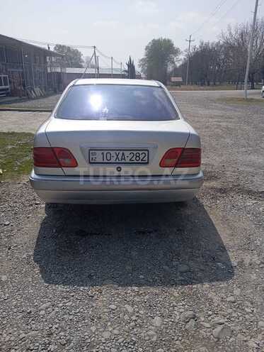 Mercedes E 200 1995, 363,000 km - 2.0 l - Şəki