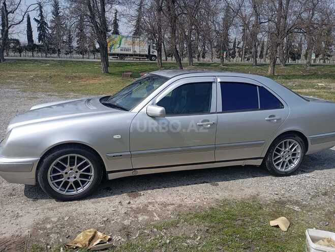 Mercedes E 200 1995, 363,000 km - 2.0 l - Şəki