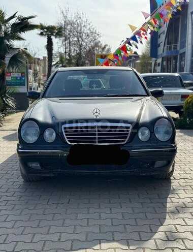 Mercedes E 240 1999, 458,000 km - 2.4 л - Bakı