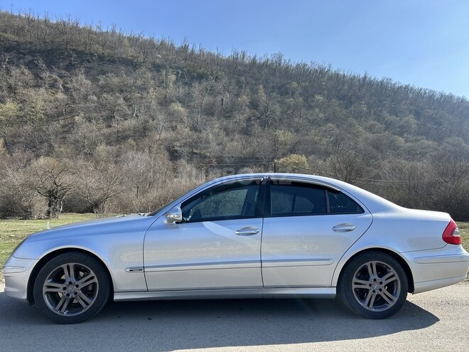 Mercedes E 200 2007, 262,000 km - 1.8 l - Bakı