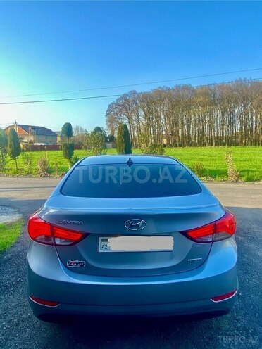 Hyundai Elantra 2015, 162,544 km - 1.8 л - Masallı