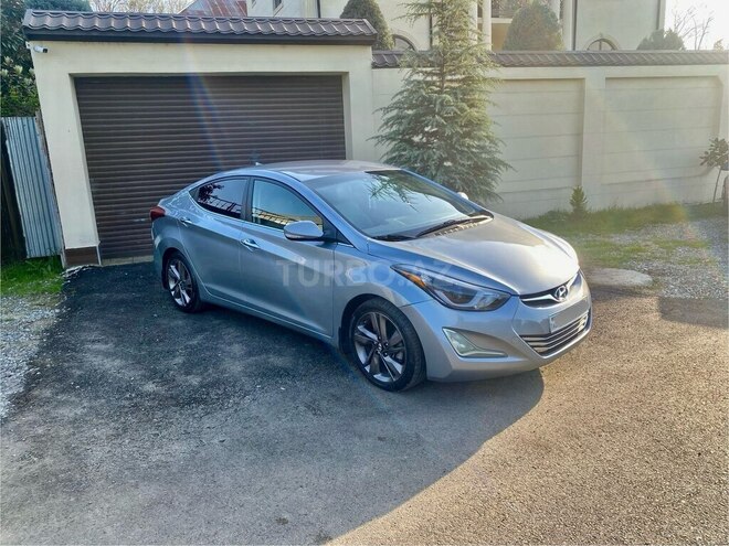 Hyundai Elantra 2015, 162,544 km - 1.8 л - Masallı