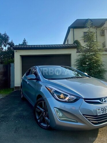 Hyundai Elantra 2015, 162,544 km - 1.8 л - Masallı