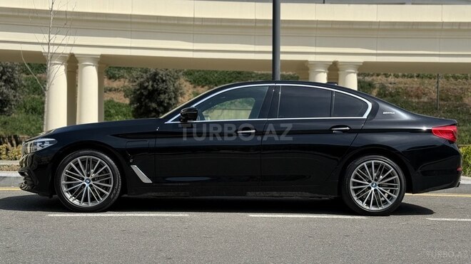 BMW 530e 2018, 87,000 km - 2.0 l - Bakı