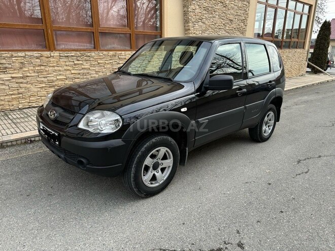Chevrolet Niva 2020, 102,000 km - 1.7 l - Quba