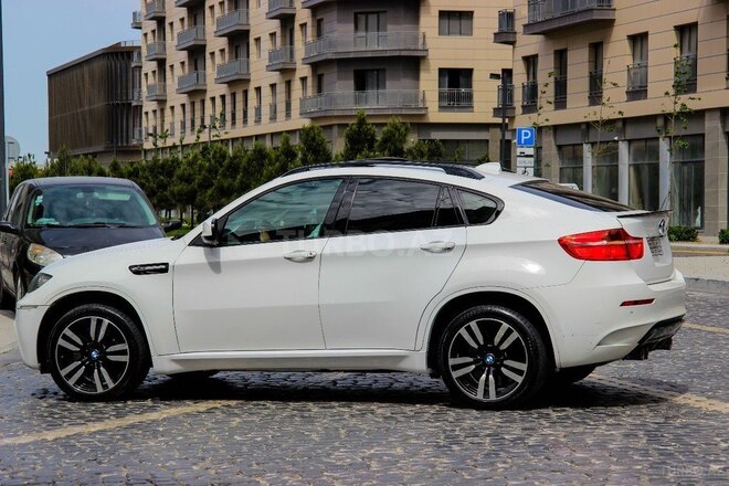 BMW X6 M 2010, 250,000 km - 4.4 l - Bakı