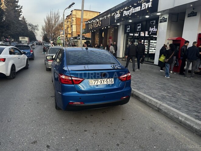 Changan Alsvin V7 2018, 200,000 km - 1.6 л - Bakı