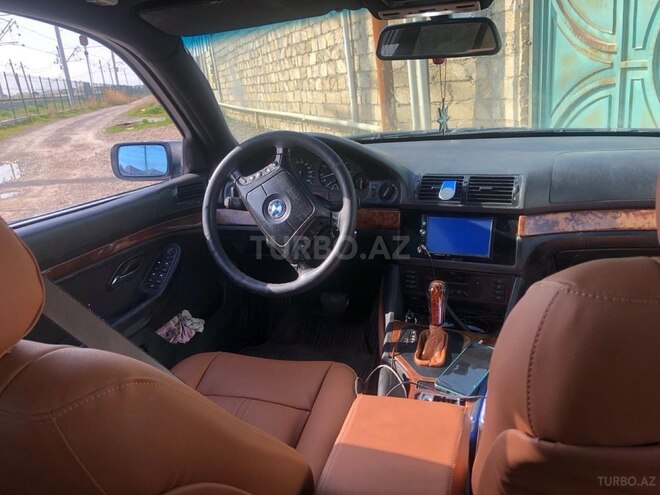 BMW 523 1999, 310,800 km - 2.5 l - Sumqayıt