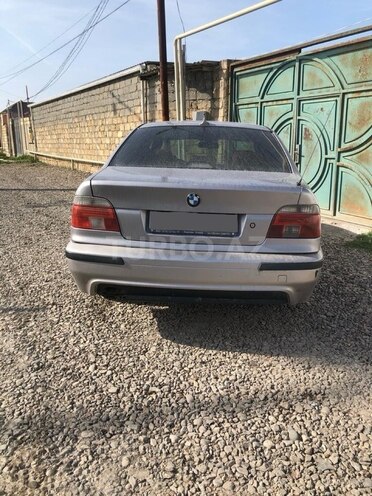 BMW 523 1999, 310,800 km - 2.5 l - Sumqayıt