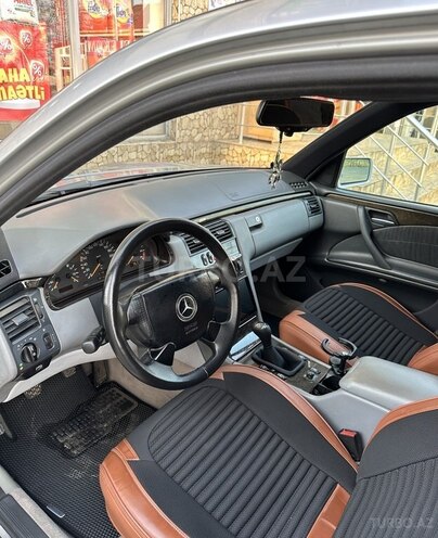 Mercedes E 200 1996, 364,000 km - 2.0 l - Masallı