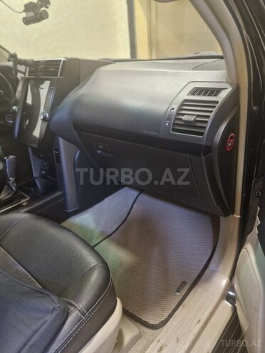 Toyota Land Cruiser Prado 2011, 177,000 km - 2.7 l - Gəncə