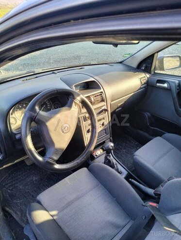 Opel Astra 2003, 280,000 km - 1.6 l - Qax