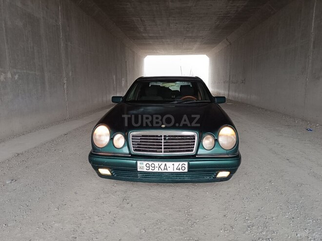 Mercedes E 230 1997, 499,000 km - 2.3 l - Salyan