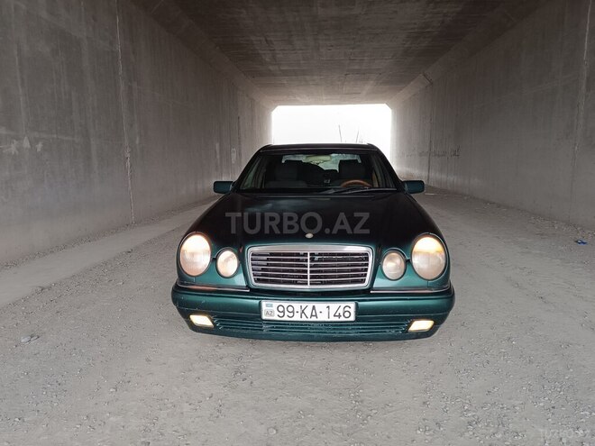 Mercedes E 230 1997, 499,000 km - 2.3 l - Salyan
