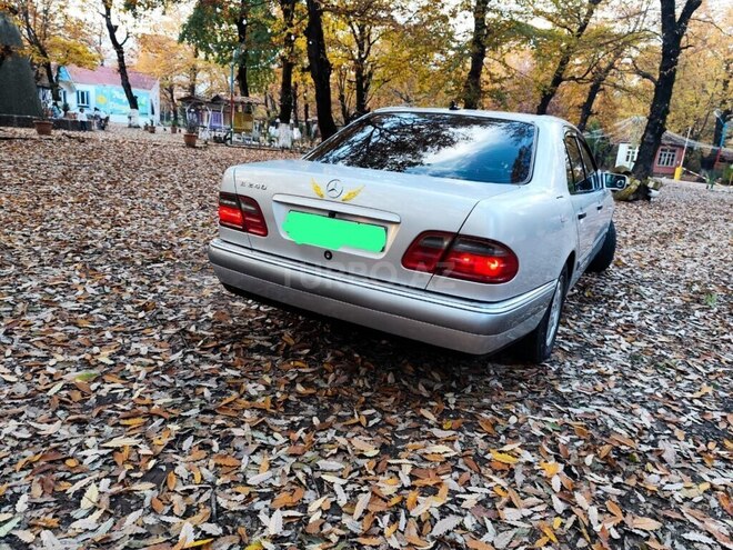 Mercedes E 240 1998, 304,232 km - 2.4 l - Bakı