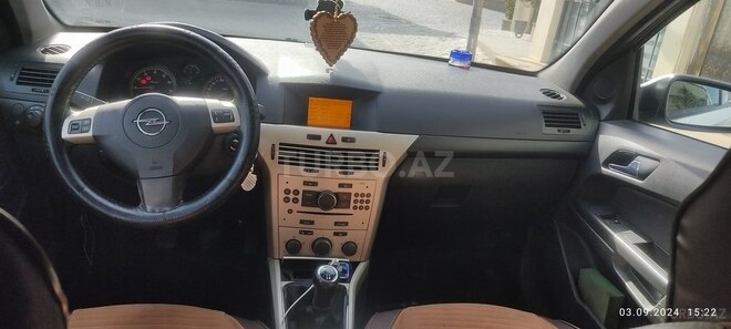 Opel Astra 2008, 247,000 km - 1.4 л - Bakı