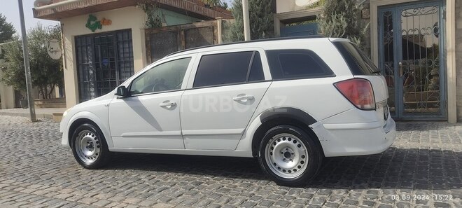 Opel Astra 2008, 247,000 km - 1.4 л - Bakı