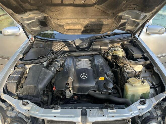 Mercedes E 240 2000, 377,000 km - 2.6 l - Ağcabədi