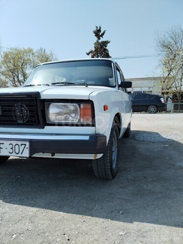 LADA (VAZ) 2107 2006, 70,000 km - 1.6 л - Ucar