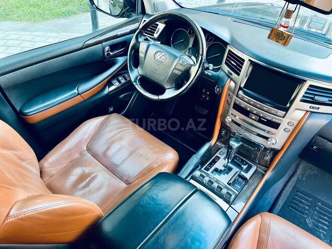 Lexus LX 570 2014, 208,000 km - 5.7 l - Bakı