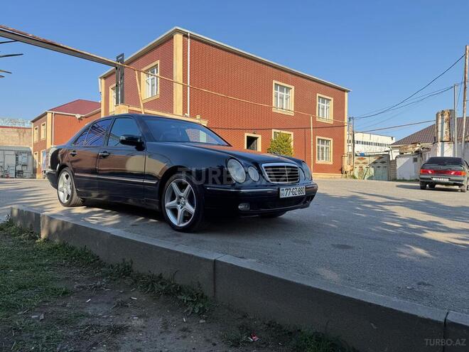 Mercedes E 320 2000, 297,000 km - 3.2 l - Bakı