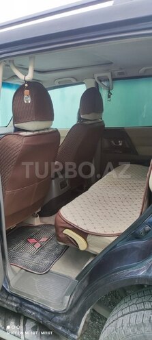 Mitsubishi Pajero 2005, 318,251 km - 3.0 l - Bakı