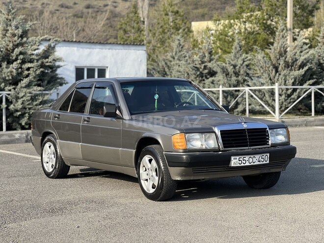 Mercedes 190 1991, 300,000 km - 2.0 л - Şəki