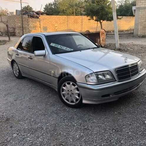Mercedes C 200 d 1999, 248,000 km - 2.2 l - Kürdəmir