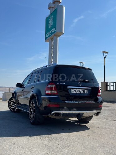 Mercedes GL 550-8