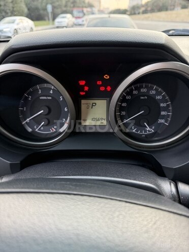 Toyota Land Cruiser Prado 2012, 107,000 km - 2.7 l - Bakı