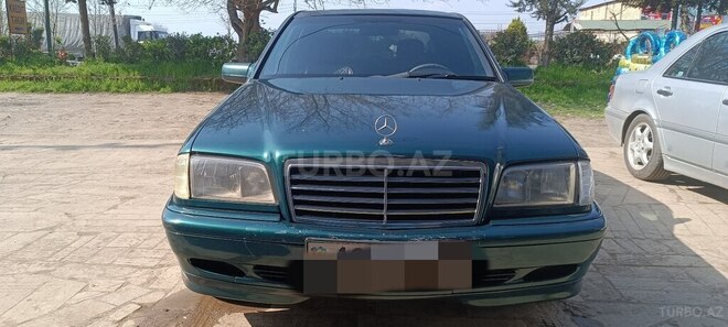 Mercedes C 240 1998, 667,000 km - 2.4 л - Masallı